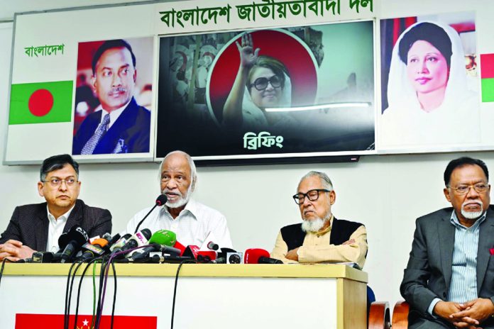 ভোটার তালিকা হালনাগাদে বাড়ি বাড়ি যাওয়ার সিদ্ধান্তের বিরোধিতা